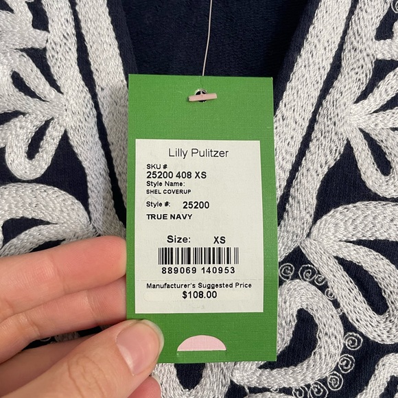 Lilly Pulitzer Shel Coverup - Picture 4 of 7